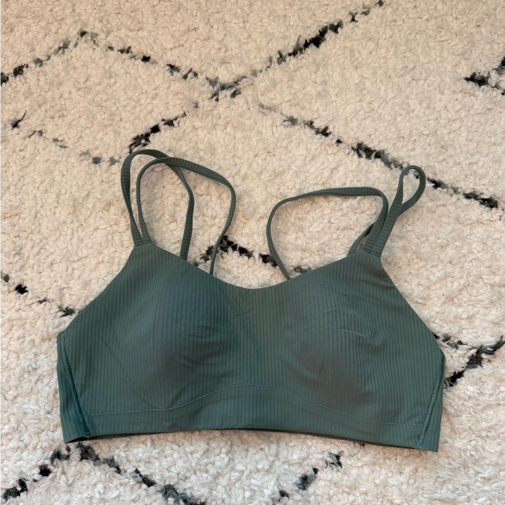 Lululemon - Like a Cloud Bra - Size 8